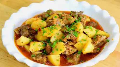 排骨新的吃法,鲜香味美,特别解馋!