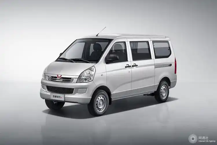 2l s 标准型封窗车空调版标准型5座lsi】五菱荣光s_1.