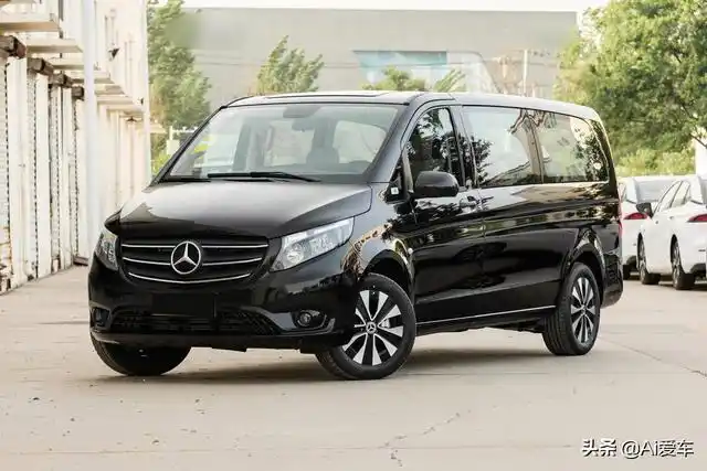 进口奔驰威霆九座商务车(超大空间的低价豪华大商务车)