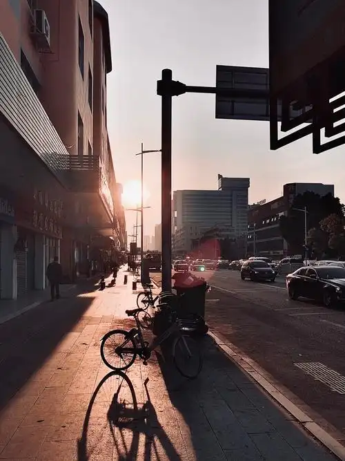 老城街道早晨你好