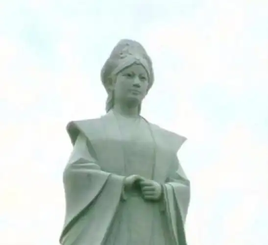 芈月历史人物简介历史上第一位太后芈月