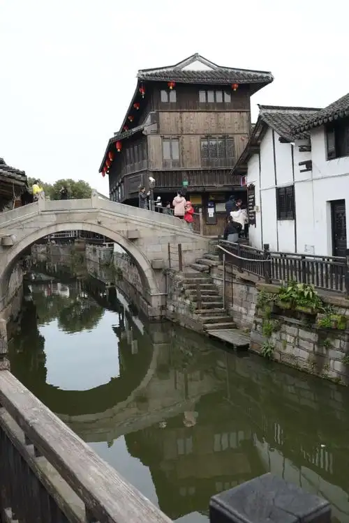 偏隅一方人初识---新场古镇