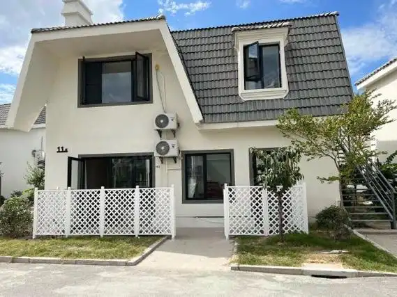 上海嘉定南翔南翔绿谷别墅南翔地铁口的花园洋房 小区环境很好 押一付