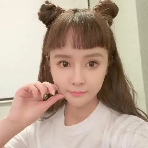 在《变形计》后,李幼恩开启整容之路,整容效果完全不输韩安冉_东西