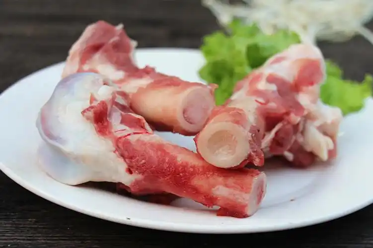 羊骨头羊筒骨新鲜羊棒骨羊腿骨羊大骨现杀放养山羊3斤