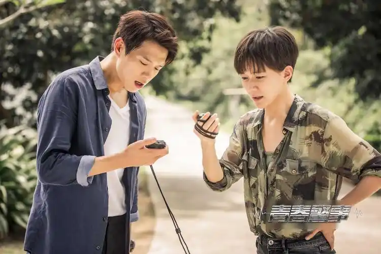 《青春警事》持续高能热播 "青春探案组"亮解散红灯