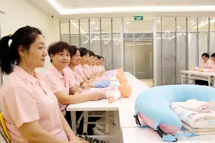 高级母婴护理师培训班