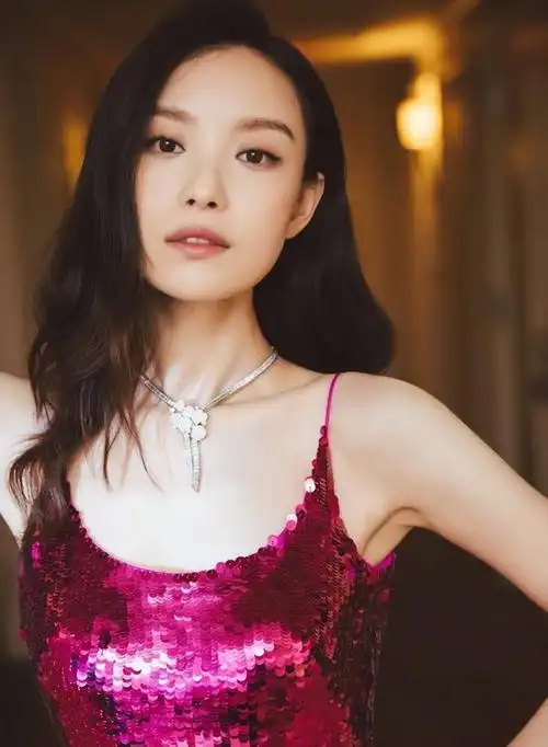 35岁倪妮,真性感啊!