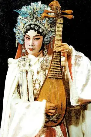 一代粤剧名伶红线女昨逝世 老照片优雅动人(组图)