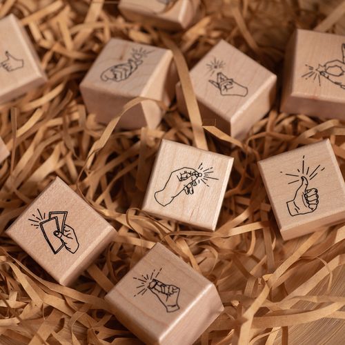 1 木印章 手帐 日常 手势手指比心