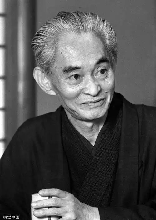 川端康成(1899-1972)视觉中国资料图