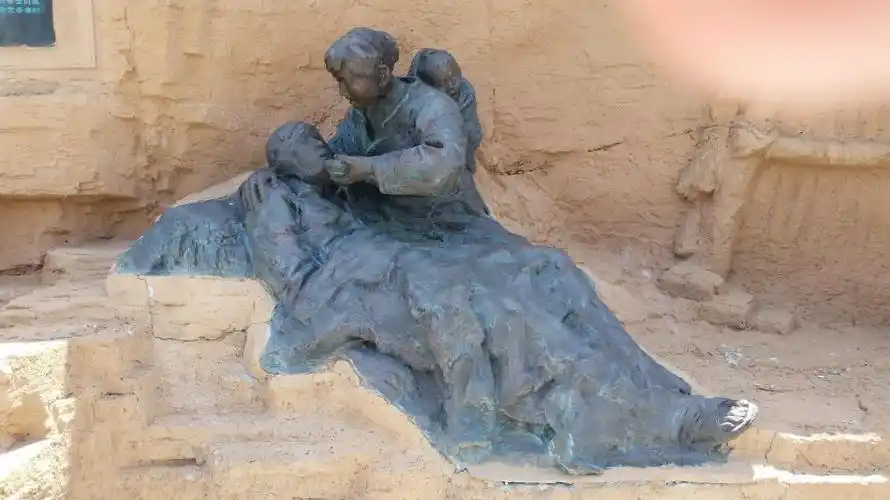 红嫂乳汁救伤员