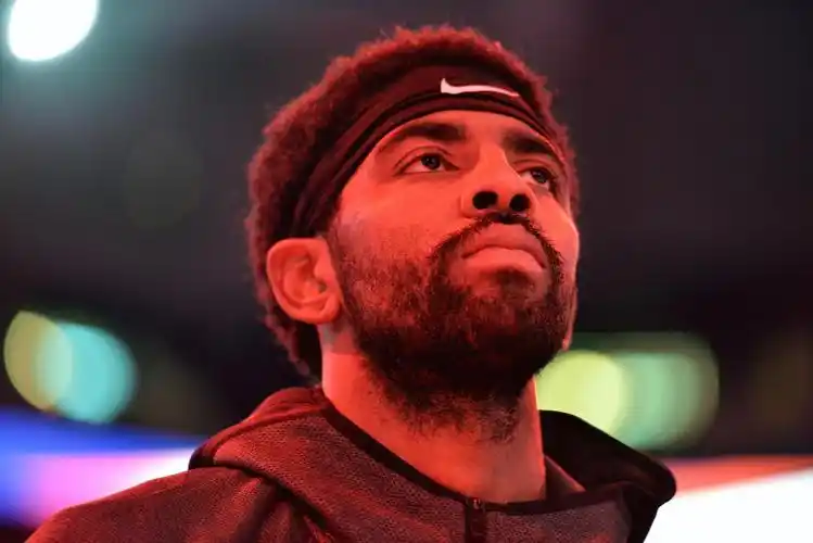 欧文:在商业领域我考虑过一切 比如离开nike自立门户|凯里·欧文|nike