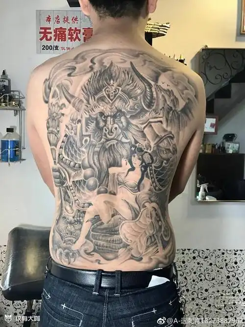 满背牛魔王_纹身图案手稿图片_姚志远的纹身作品集