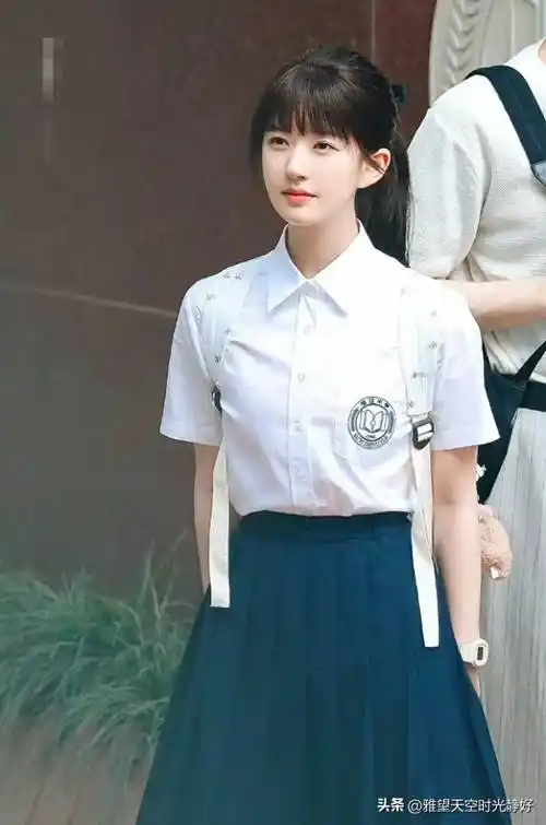 盘点内娱女明星校服造型合集 谁才是你心中认定的最美校花呢?