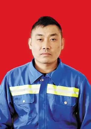 首届"十佳环卫工人"今日开选(组图)