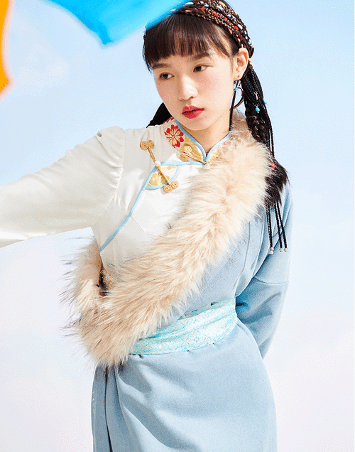 藏族服装女全套藏袍藏装女新款上衣民族风藏式白色衬衣