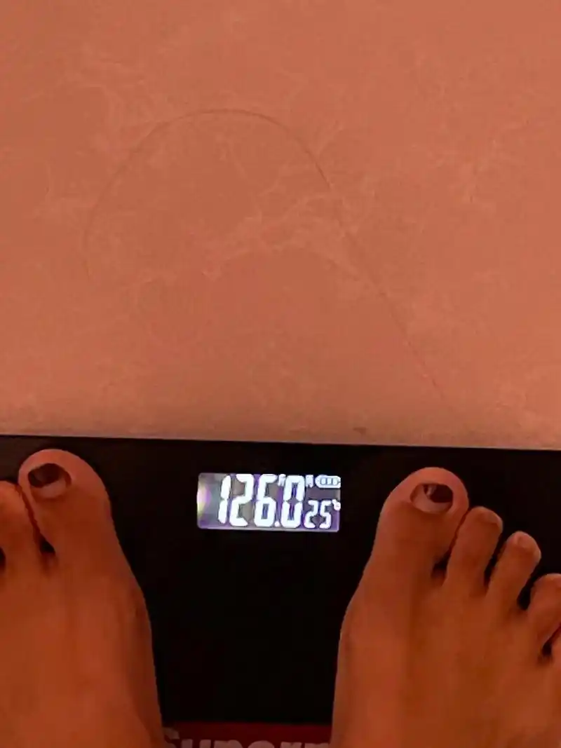 今日仍是126.我知道不能只局限于体重秤上的数字 昨晚强烈的 - 抖音