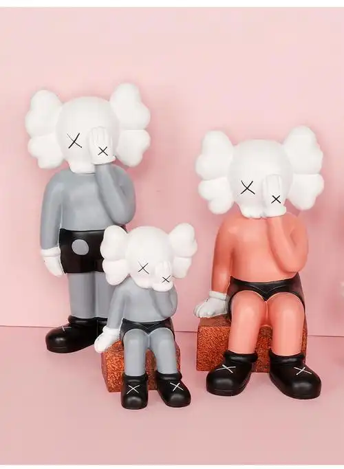 暴力熊芝麻街kaws小号公仔玩偶网红店铺门口酒吧装饰客厅桌面摆件