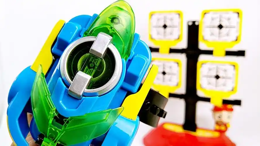 猪猪侠玩具系列神木猿小圣超星锁-一起做游戏 -固瓜玩具