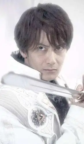 《牙狼garo》主世界物语:黄金骑士冴岛家族的传奇