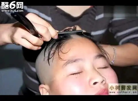 小树剪发网231号--光头健美操(2)-舞蹈视频-搜狐视频