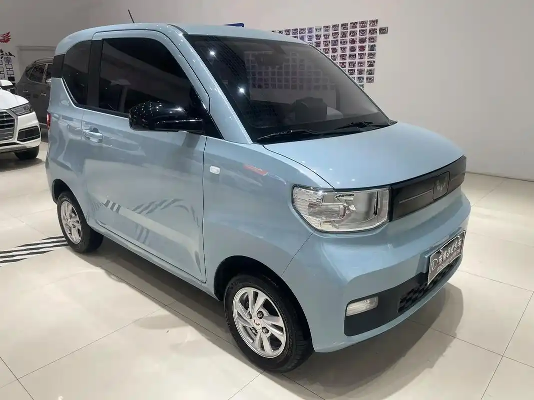 最新到店 五菱宏光mini ev.2021年10月 自在款  - 抖音