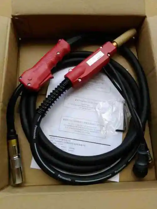 松下500kr气保焊枪 yt-50csl4hae 6米 松下500a二保焊枪-阿里巴巴