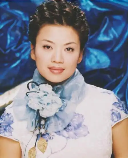 【引用】[张也]音画时尚(完整版)_ndc3nte3ntk 美照