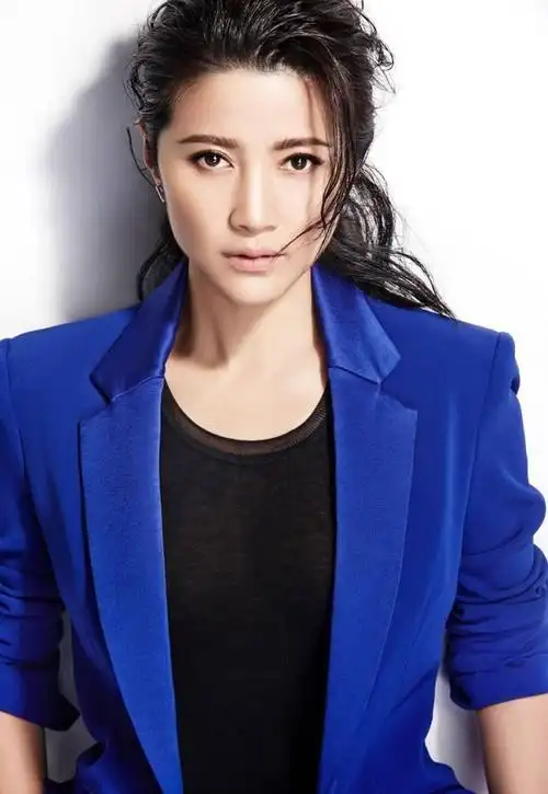 宣传大"的这类电影使观众忍不住的打低分,难道中国真的没有实力派的