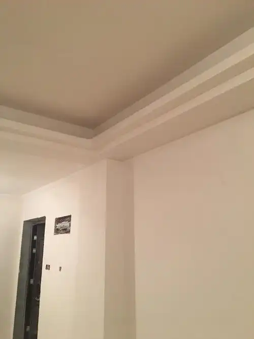 请问二级吊顶怎么做石膏线有重谢