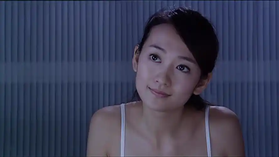 温柔的背后苏安华与卓然起了争执不料这一幕被女儿看在了眼里