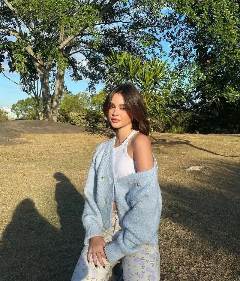 巴西美女模特lui07za nunes