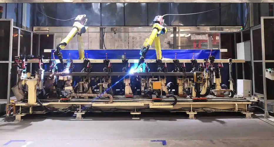 建设自动焊装流水线 打造货厢制造天花板 - 公司新闻 - 山东舜晟冲压