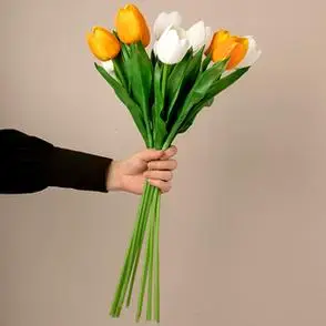 客厅假花摆件高端轻奢摆花装饰花束高枝郁金香仿真花高档2021新款