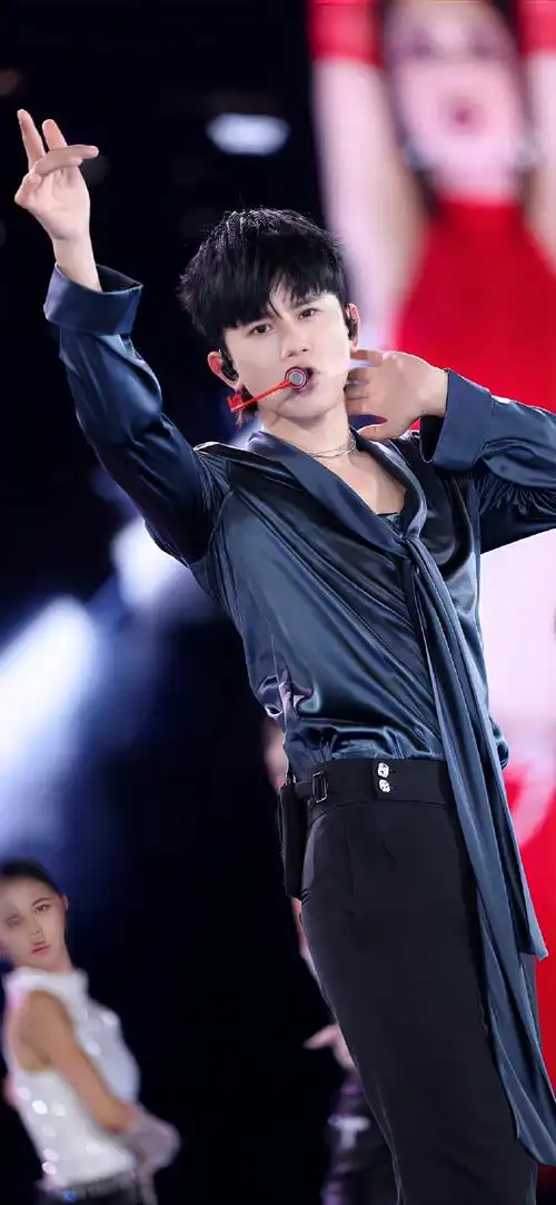 张杰演唱会壁纸 大放送97