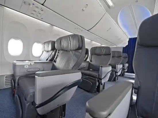 波音交付第500架天空内饰737飞机图