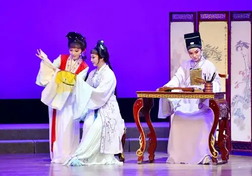 越剧团 写美篇跪夫 哭别一 哭别二 奉汤 小婿我登门虽把相国拜 全剧