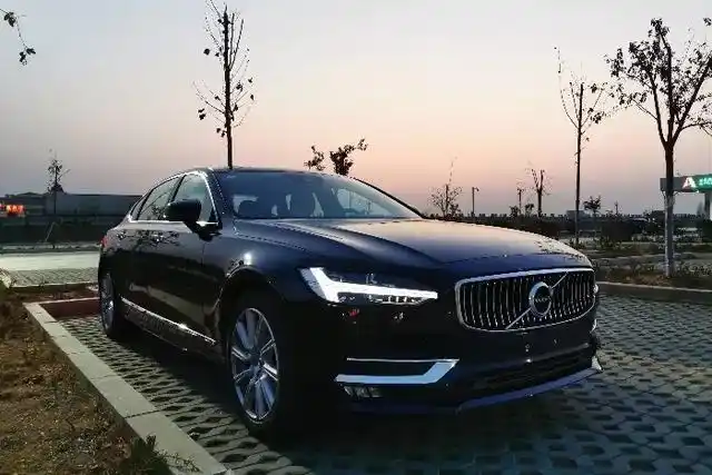 同是二线伪豪华,凯迪拉克ct6和沃尔沃s90怎么选?