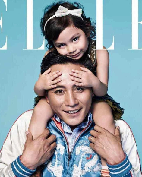 刘烨的女儿长大了,越来越像个"混血儿",颜值跟哥哥不相上下!