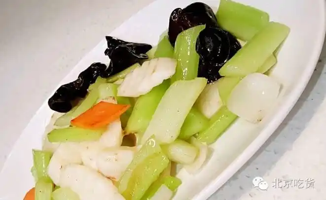 非常火爆的一家广东菜系.味道十分棒!