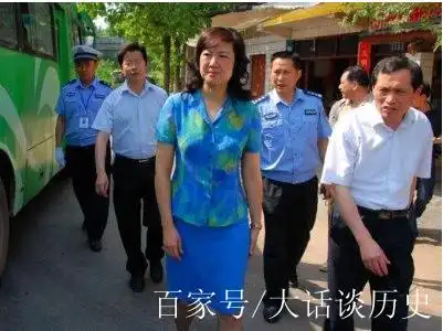 史上最奇葩的女贪官袁菱 贪污方式最特别 贪污讲技术啊