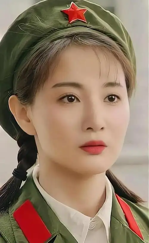 致敬,中国女兵_网易订阅