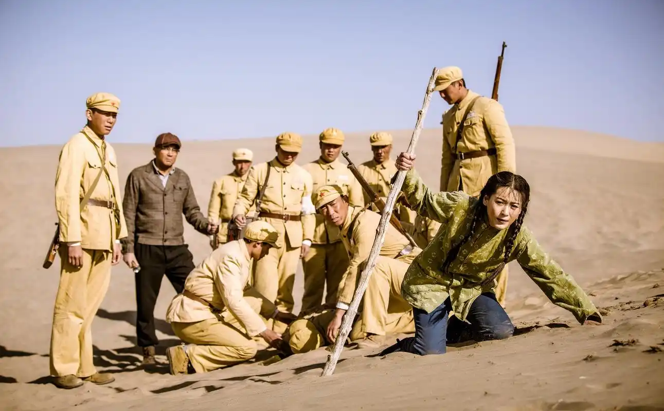 《共和国血脉》丹琳体验先辈艰辛 追寻革命足迹