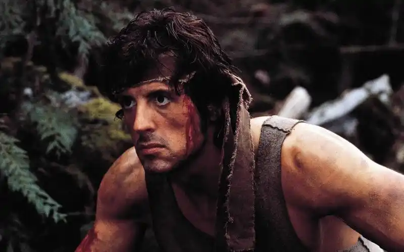 《第一滴血》:兰博真有其人,史泰龙拍完后并不满意,欲销毁影片