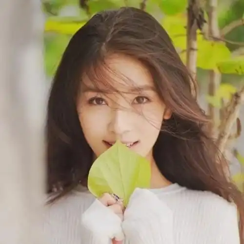 幸运女神在微笑的头像