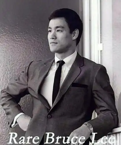 陈国坤是最像李小龙的人