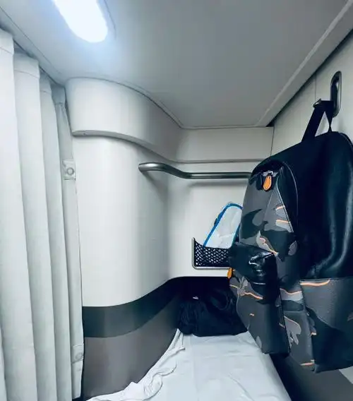 (仅代表个人)北京深圳往返的动卧很多只有d903/904是双层胶囊动卧纵向