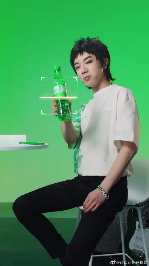 华晨宇雪碧全球品牌代言人##华晨宇红发