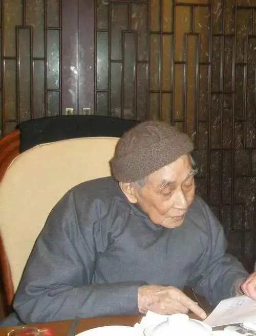 三教门有憾中秋月无光国学大师南怀瑾先生往生极乐